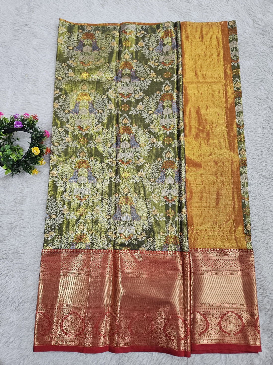 (5–10 Year) Lehenga – Unstitched (Blouse + Material)