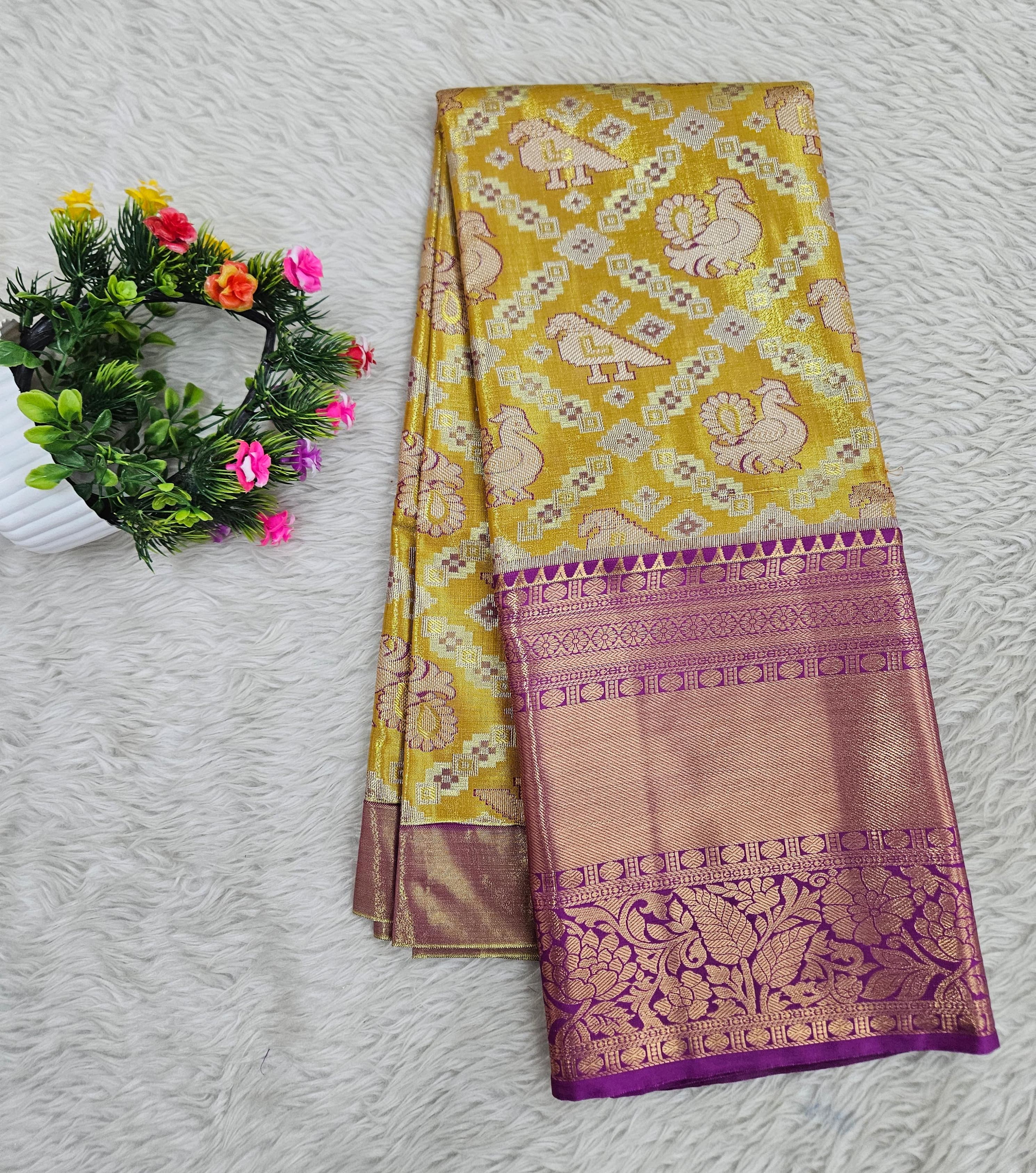(5–10 Year) Lehenga – Unstitched (Blouse + Material)