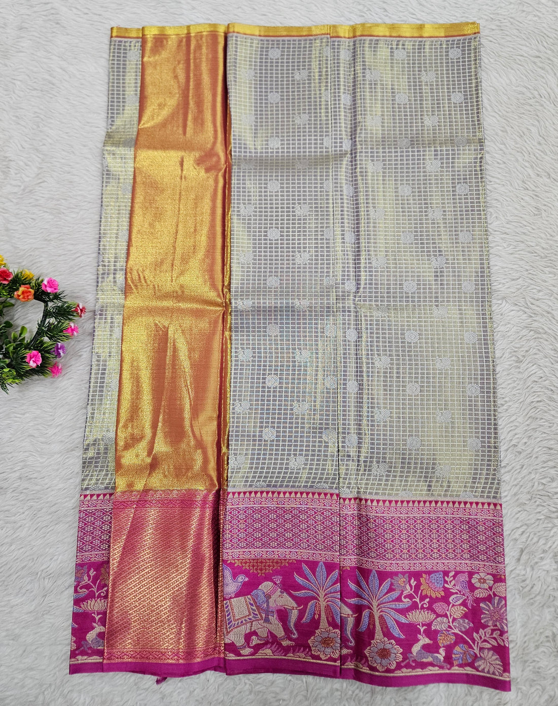 (5–10 Year) Lehenga – Unstitched (Blouse + Material)
