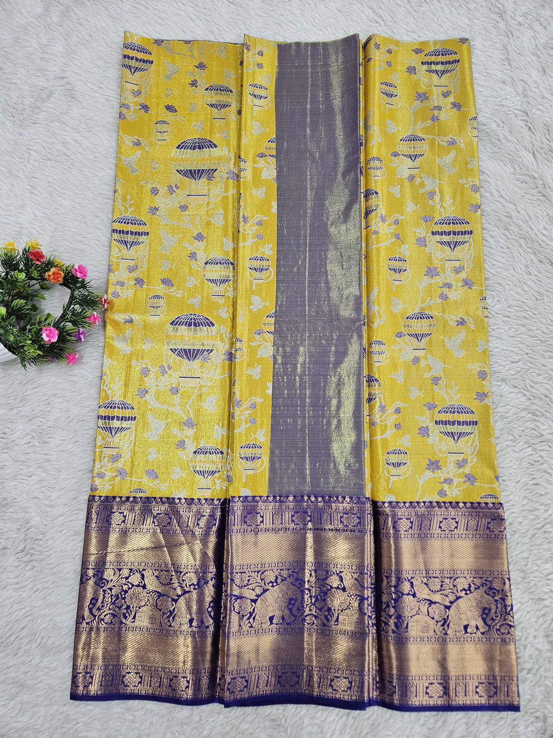 (5–10 Year) Lehenga – Unstitched (Blouse + Material)