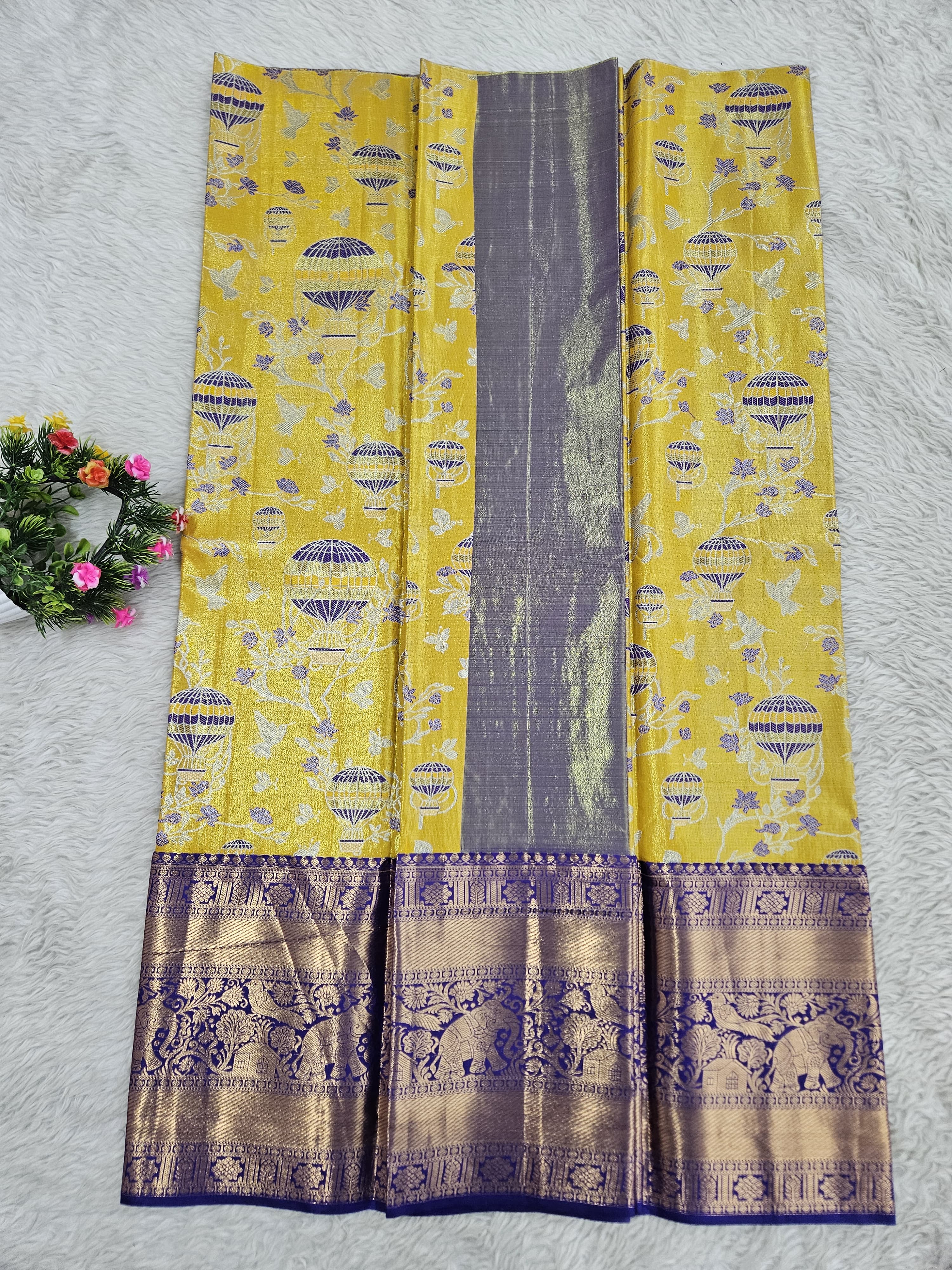 (5–10 Year) Lehenga – Unstitched (Blouse + Material)