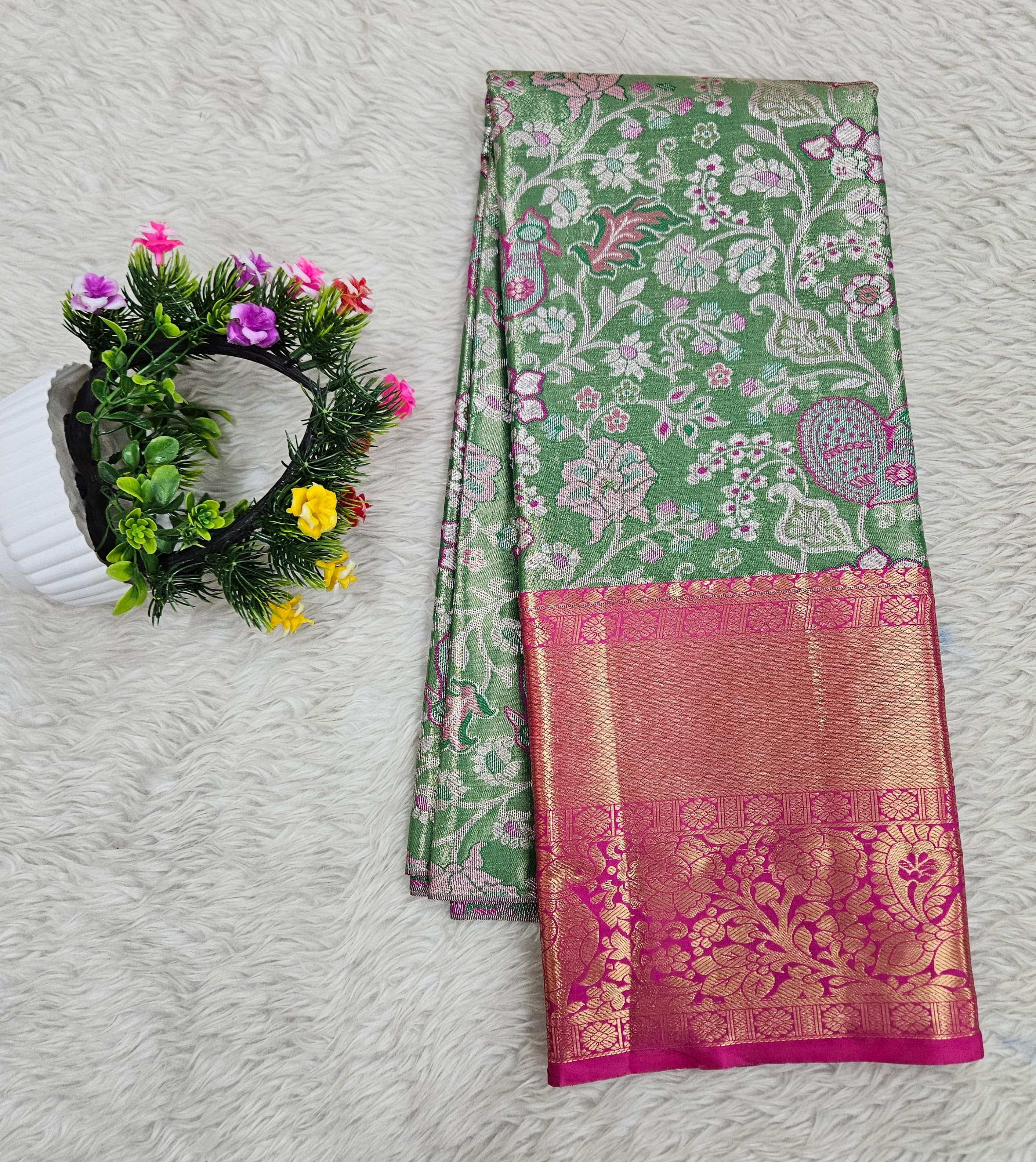 (5–10 Year) Lehenga – Unstitched (Blouse + Material)