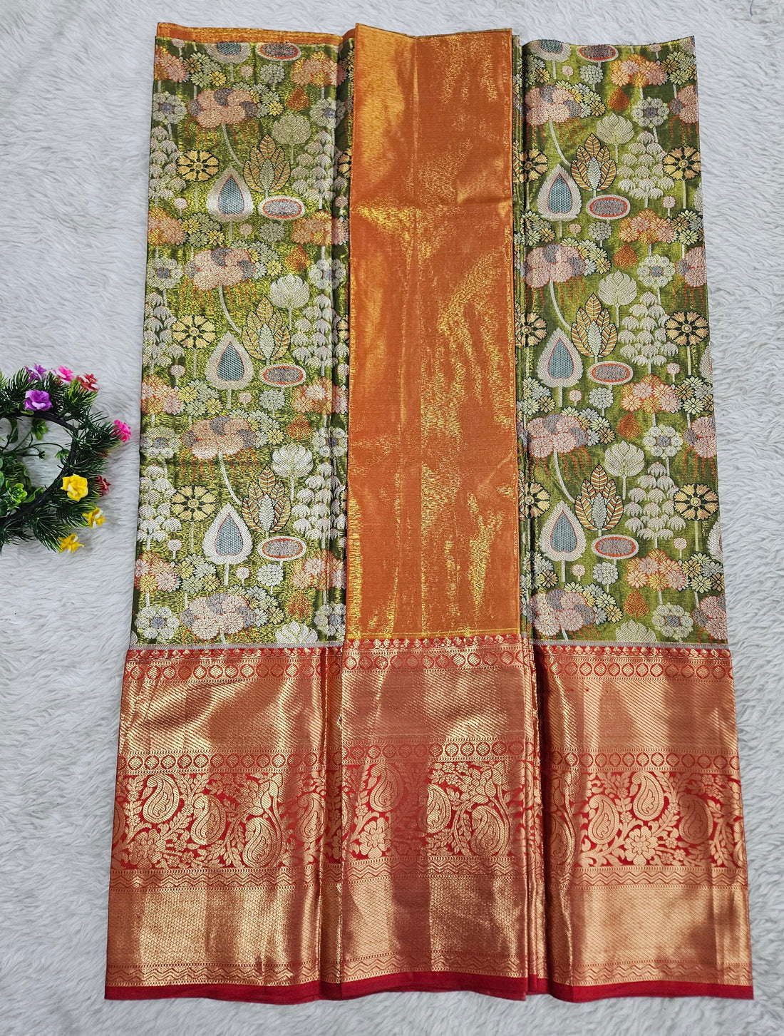 (5–10 Year) Lehenga – Unstitched (Blouse + Material)