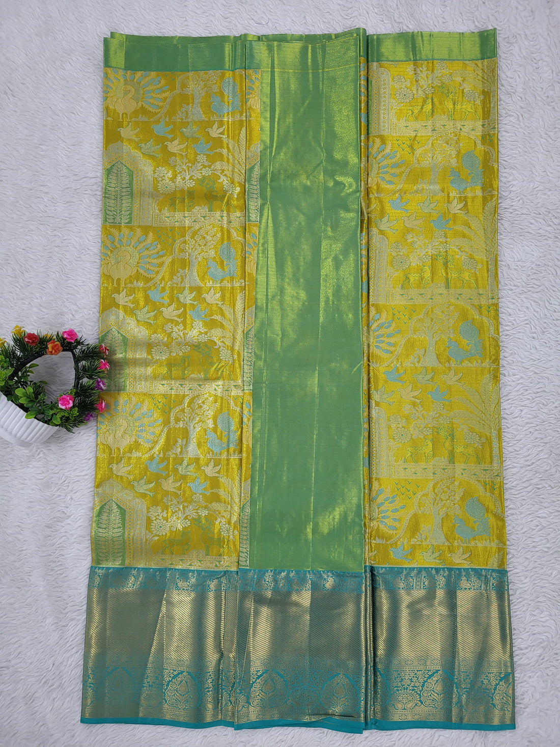 (10+ Year) Lehenga – Unstitched (Blouse + Material)