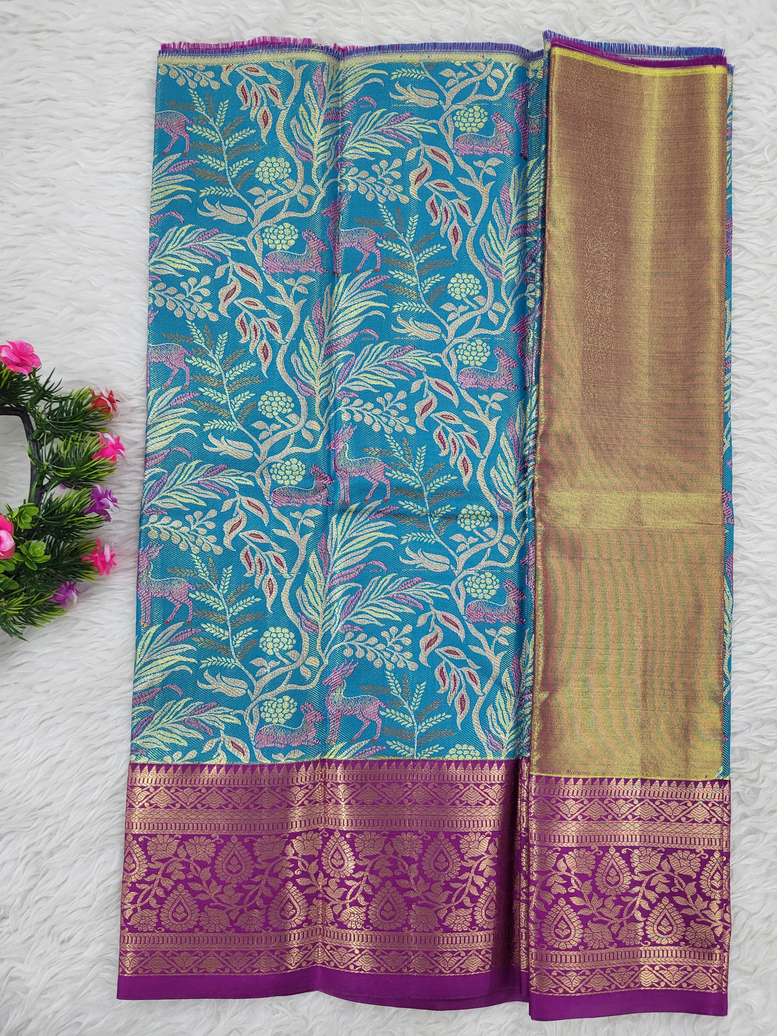 (0–1 Year) Lehenga – Unstitched (Blouse + Material)