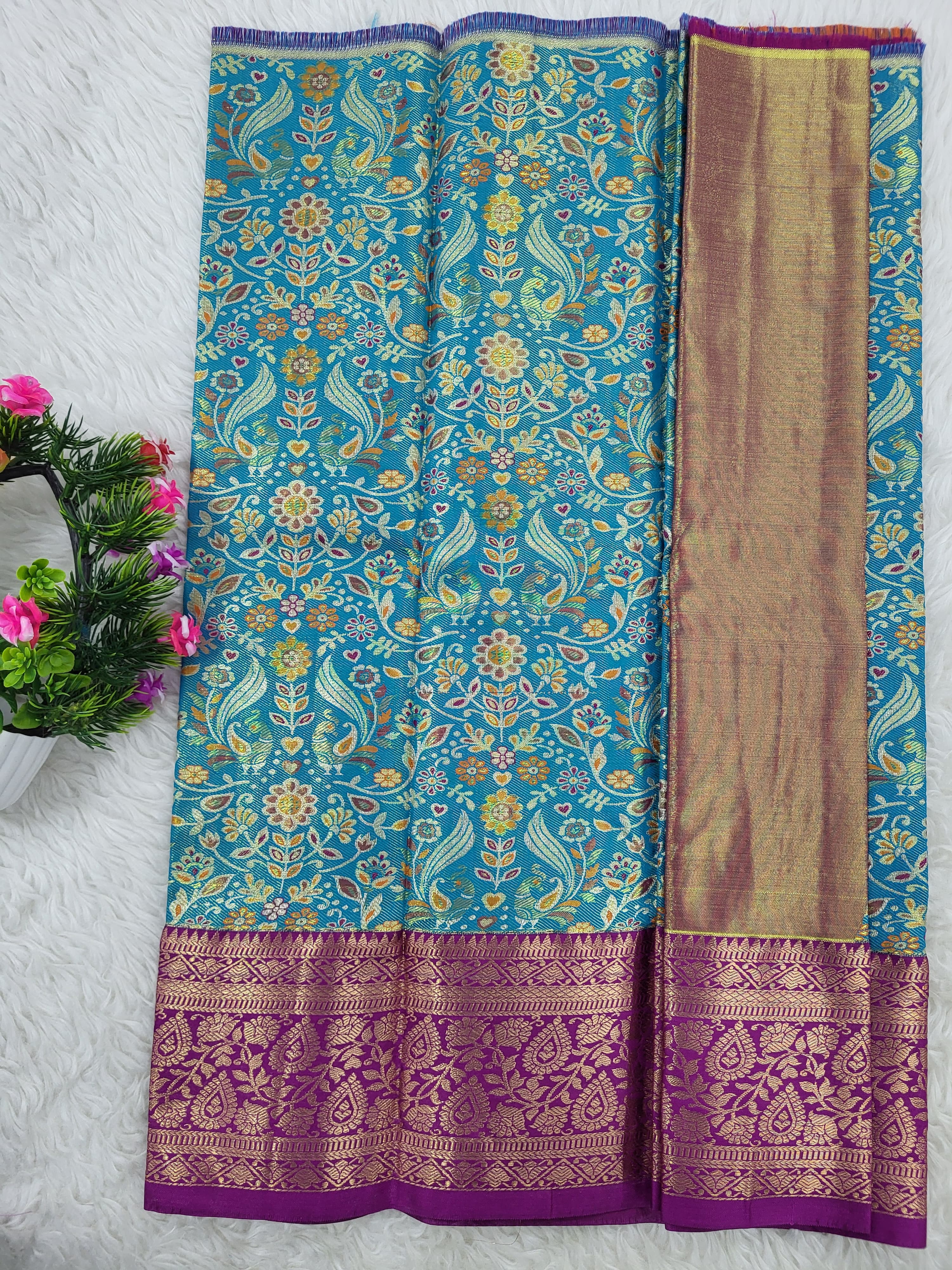 (0–1 Year) Lehenga – Unstitched (Blouse + Material)