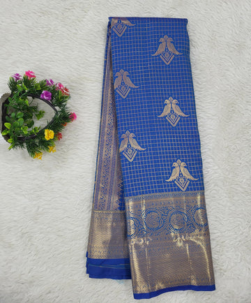 Semi Kanchipattu Saree