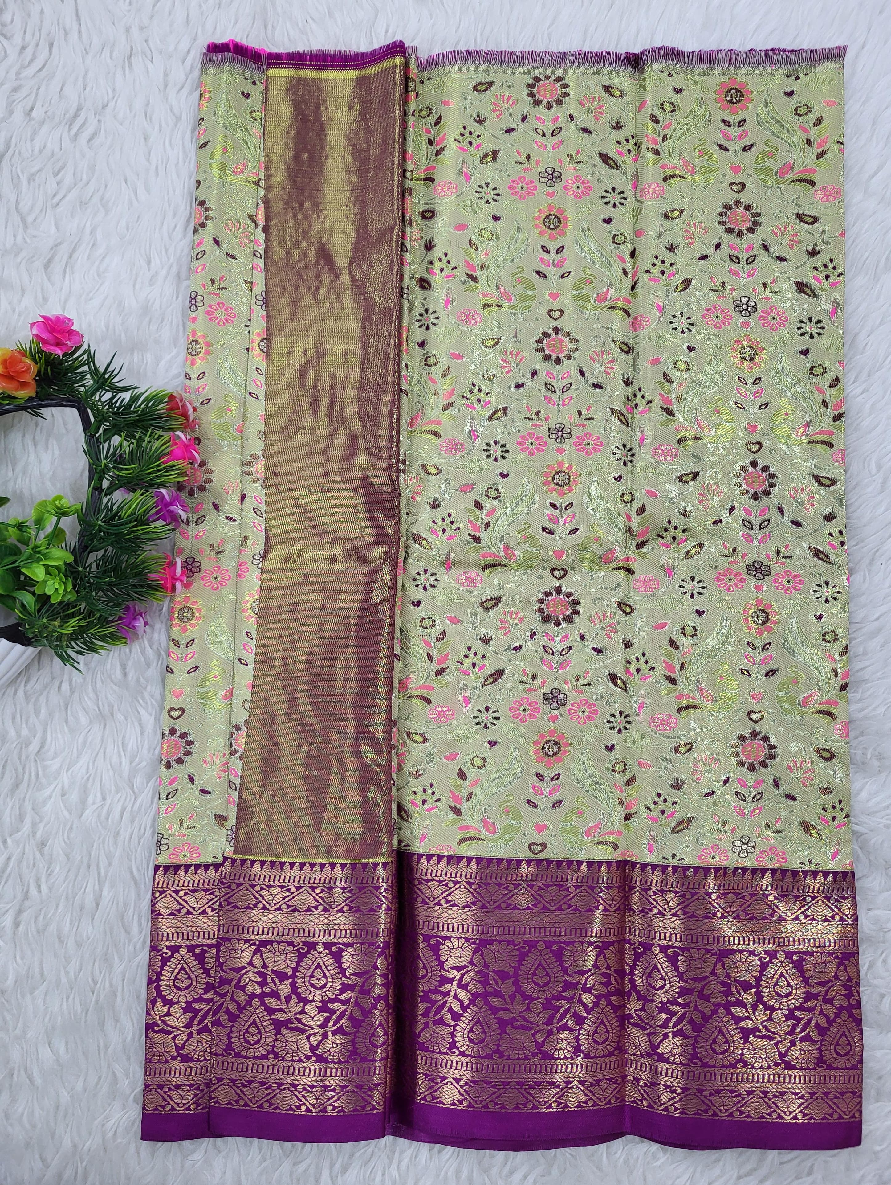 (0–1 Year) Lehenga – Unstitched (Blouse + Material)