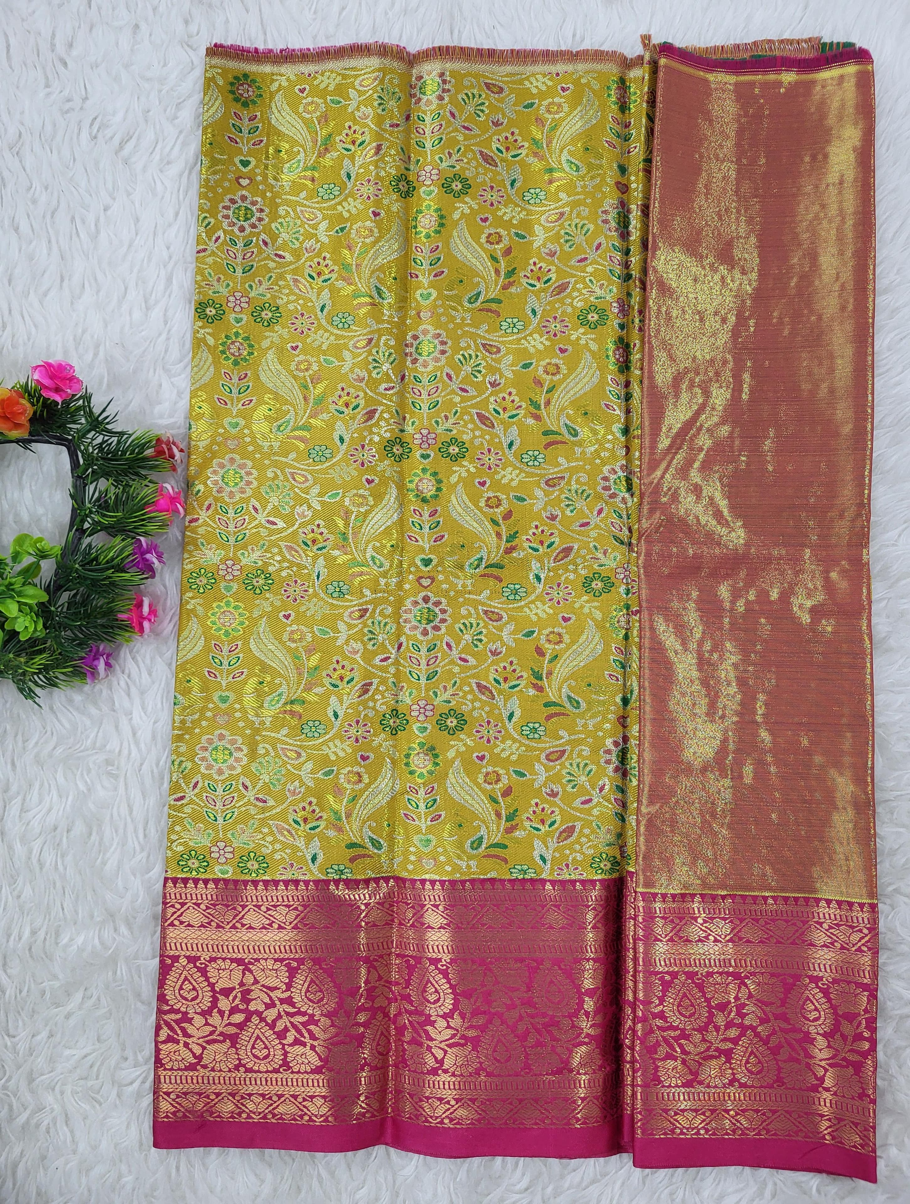 (0–1 Year) Lehenga – Unstitched (Blouse + Material)