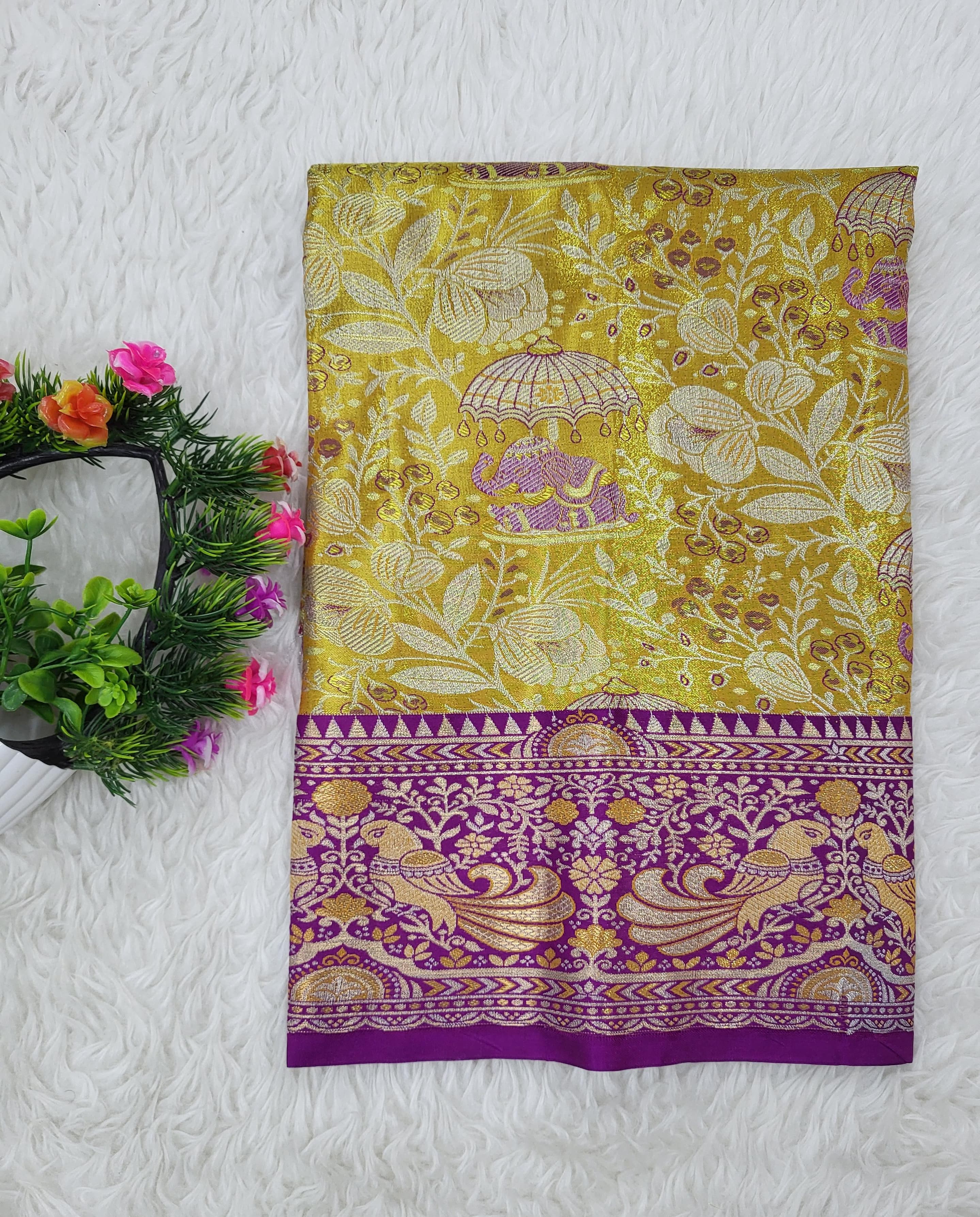 (0–1 Year) Lehenga – Unstitched (Blouse + Material)