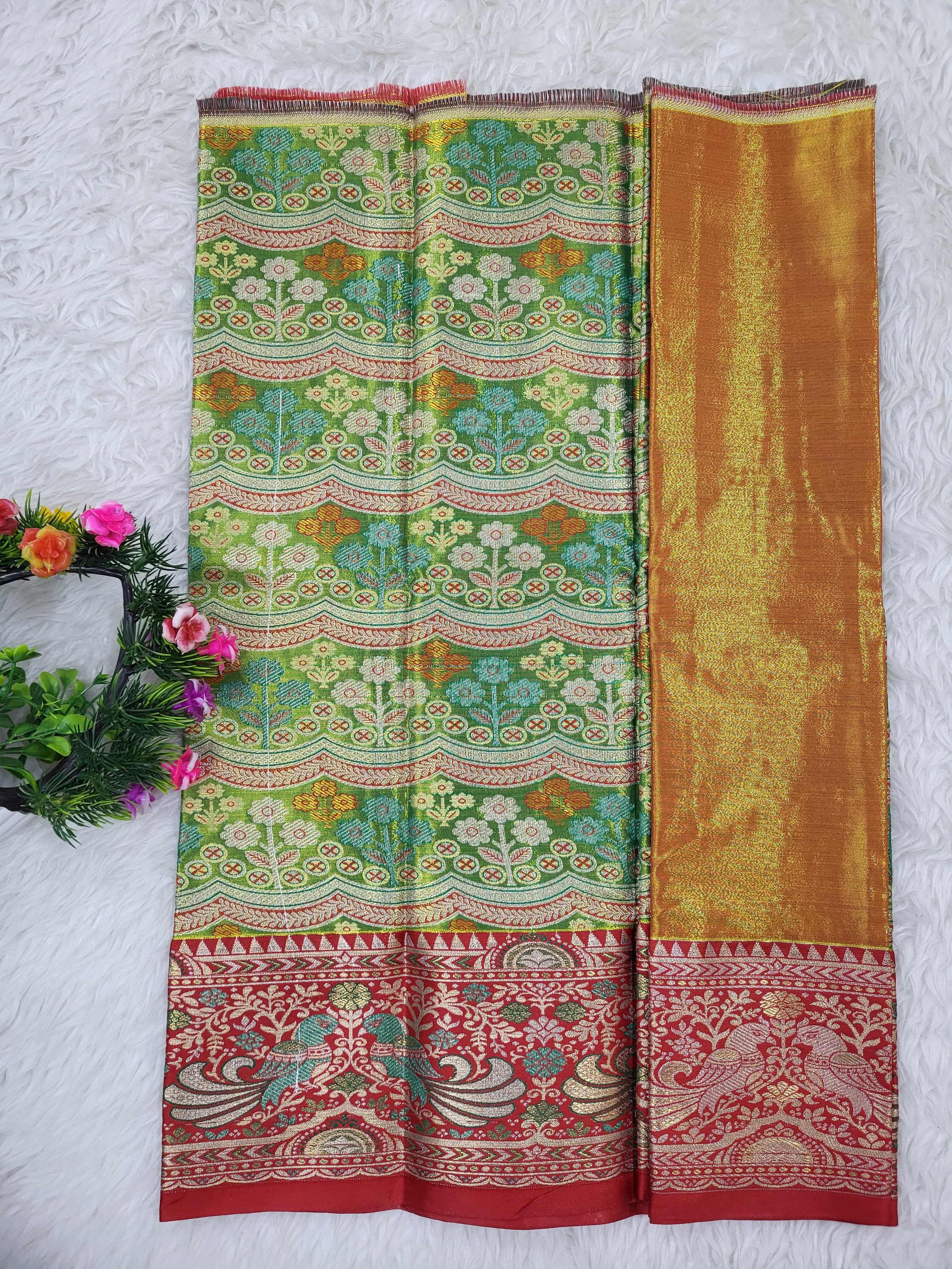 (0–1 Year) Lehenga – Unstitched (Blouse + Material)
