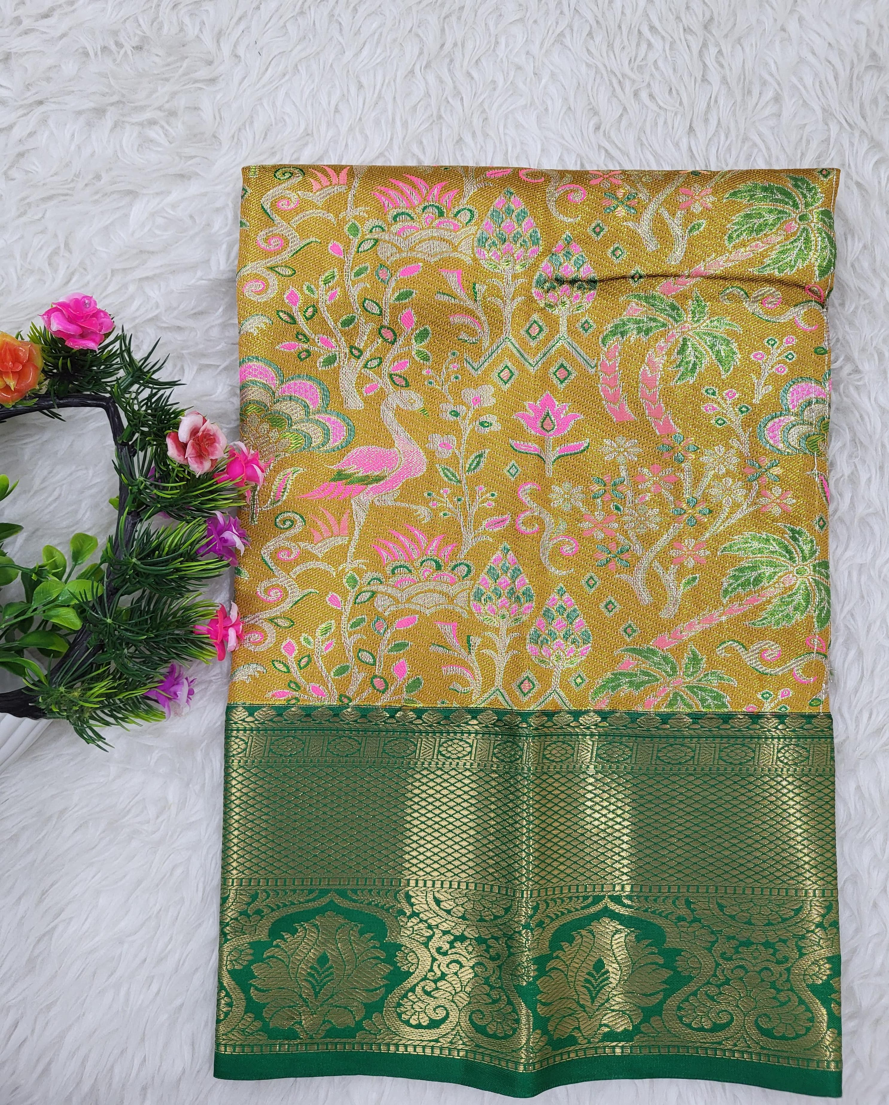 (0–1 Year) Lehenga – Unstitched (Blouse + Material)