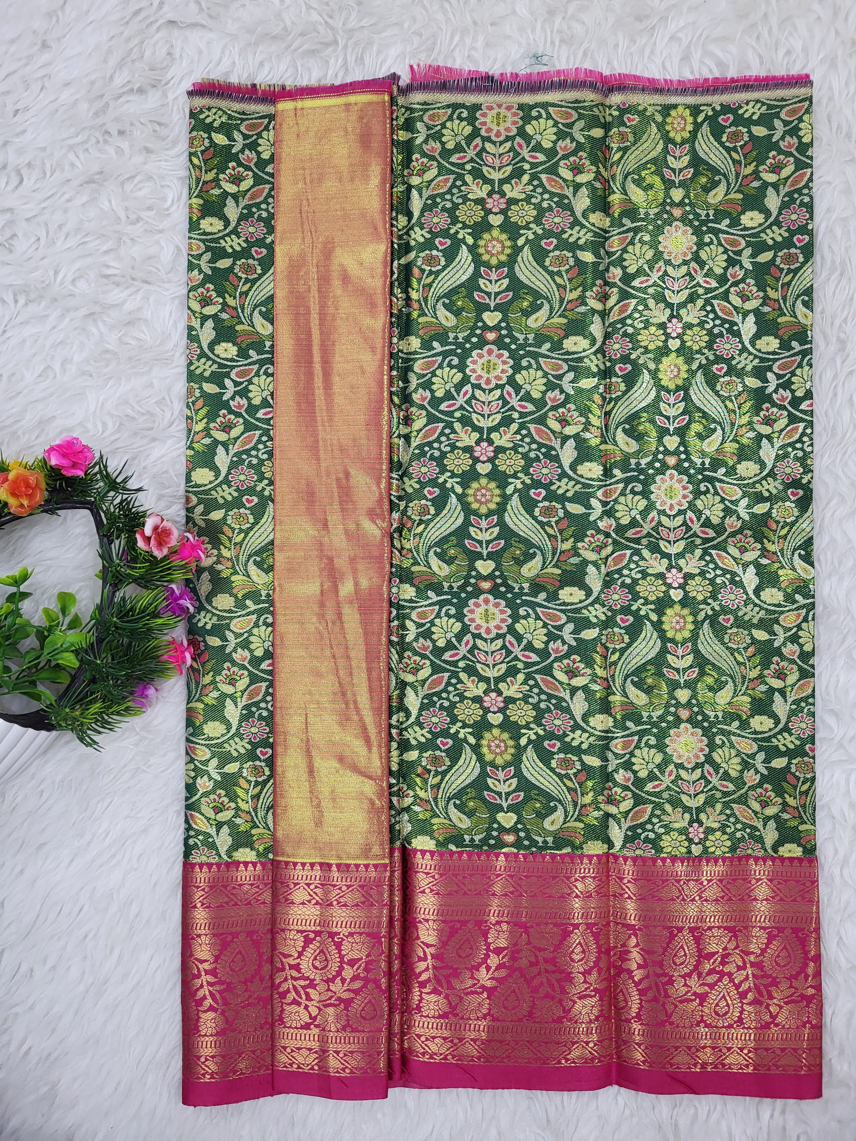 (0–1 Year) Lehenga – Unstitched (Blouse + Material)