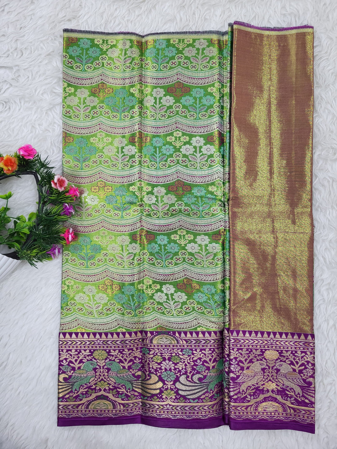 (0–1 Year) Lehenga – Unstitched (Blouse + Material)