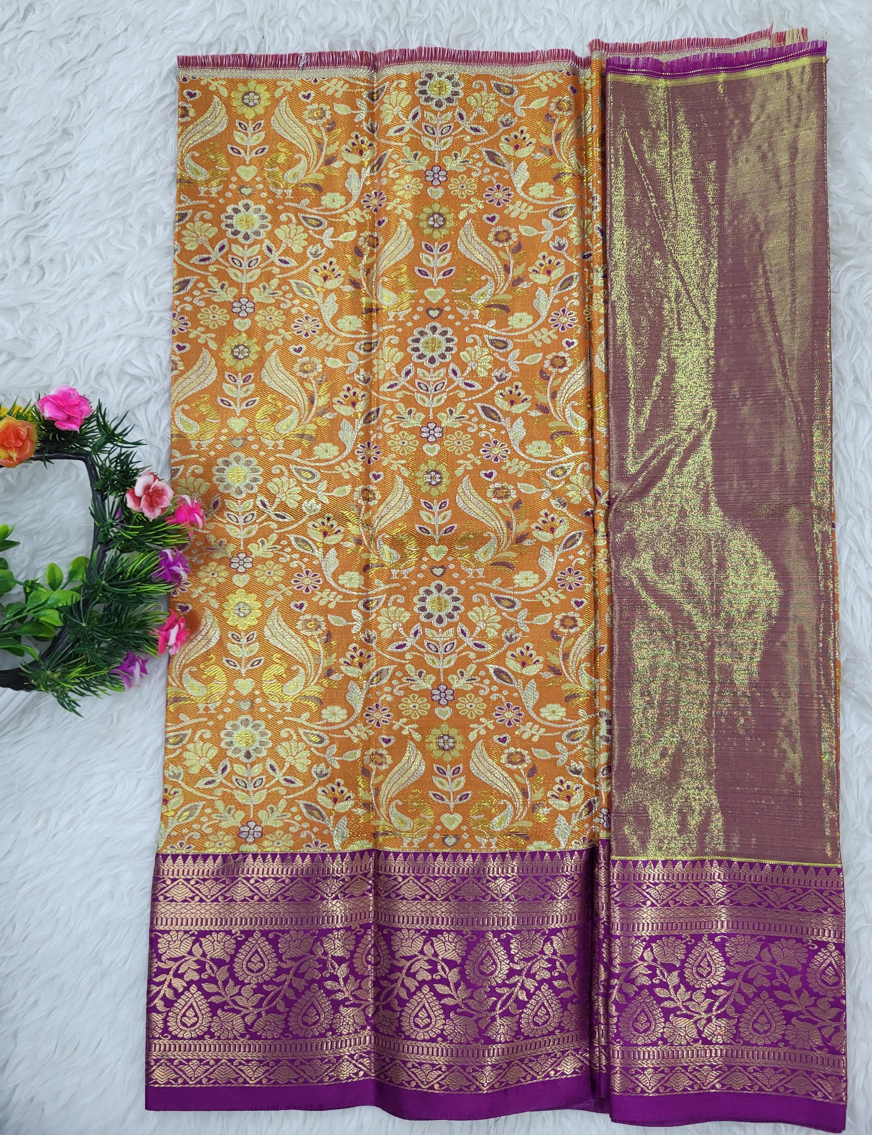 (0–1 Year) Lehenga – Unstitched (Blouse + Material)