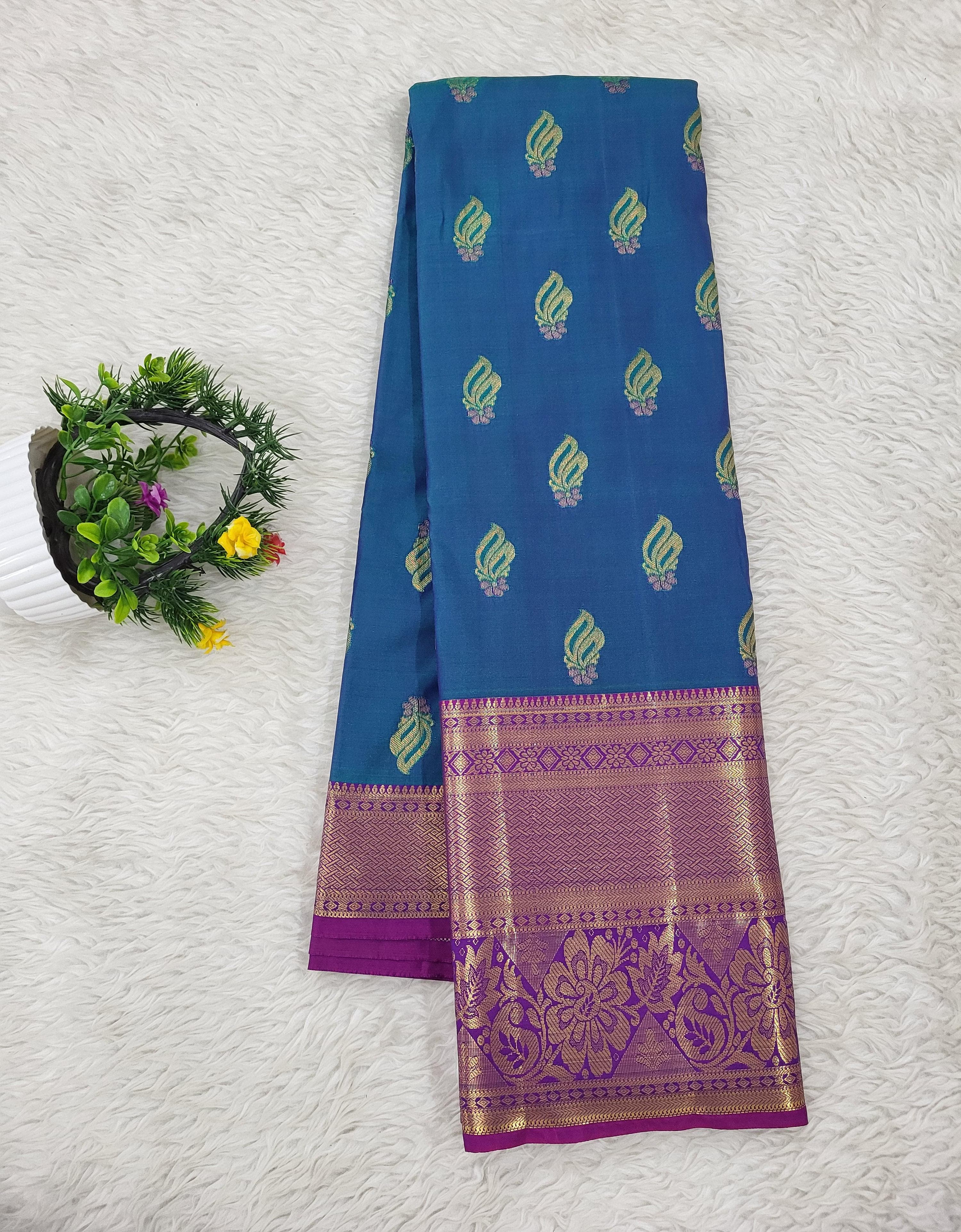 Semi kanchipattu Resham Butta Saree