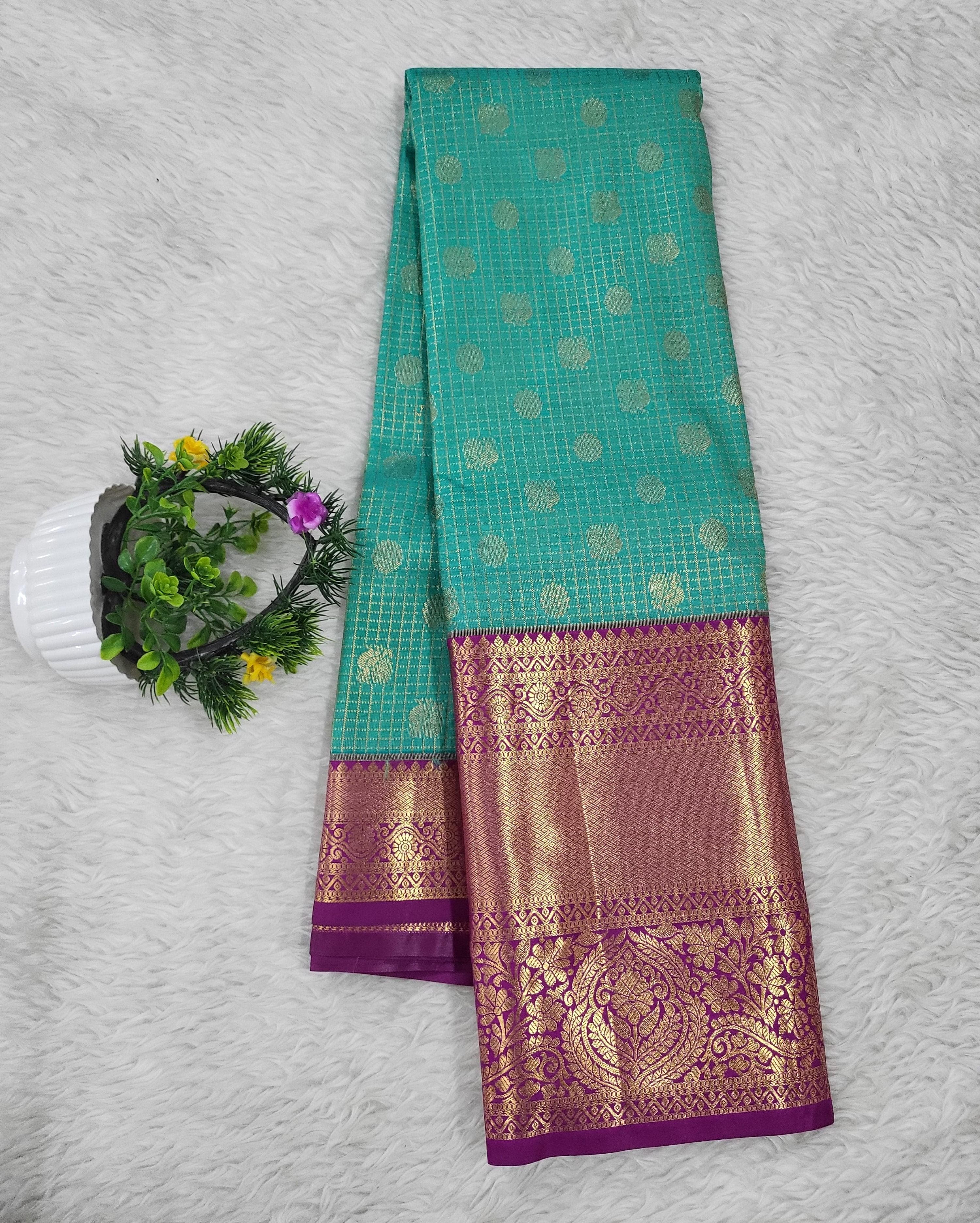 Semi kanchipattu Resham Cheeks Semi kanchipattu Resham Cheeks Saree