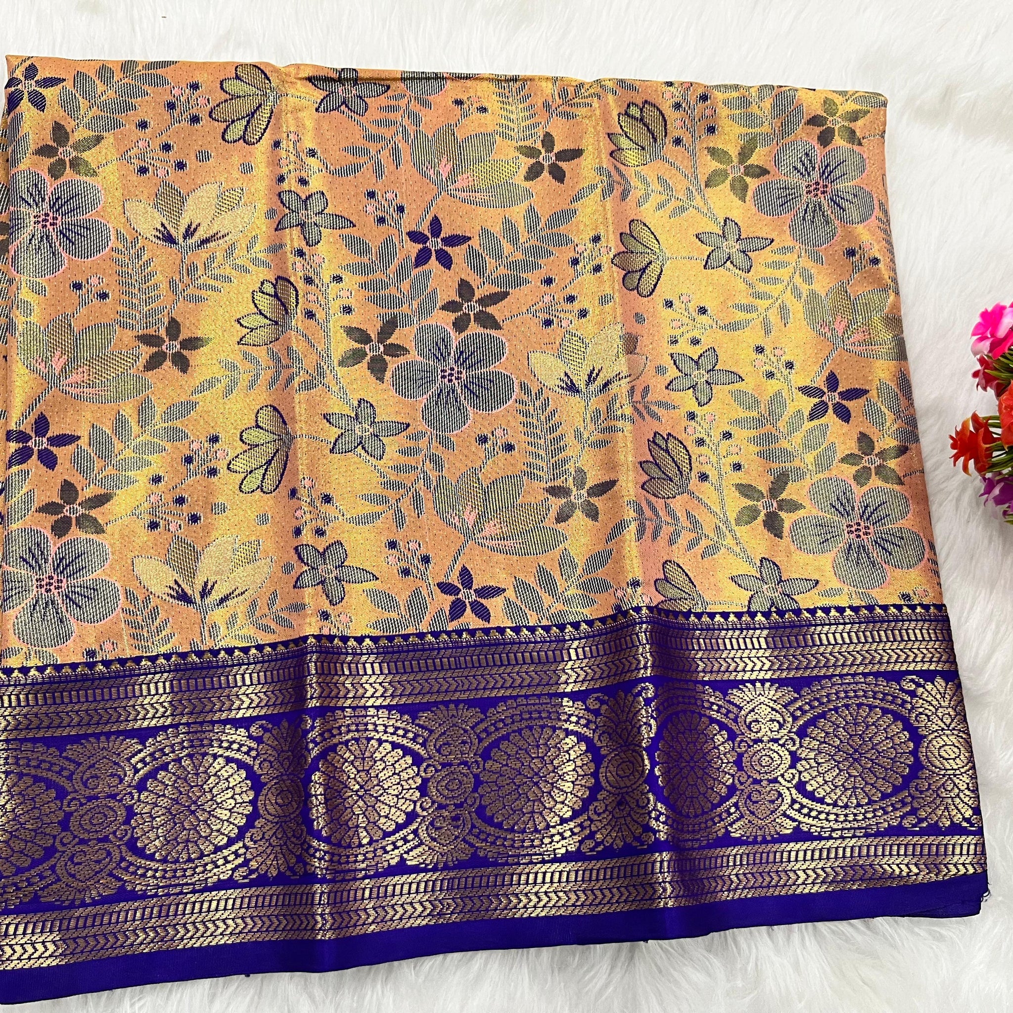 (0–1 Year) Lehenga – Unstitched (Blouse + Material)