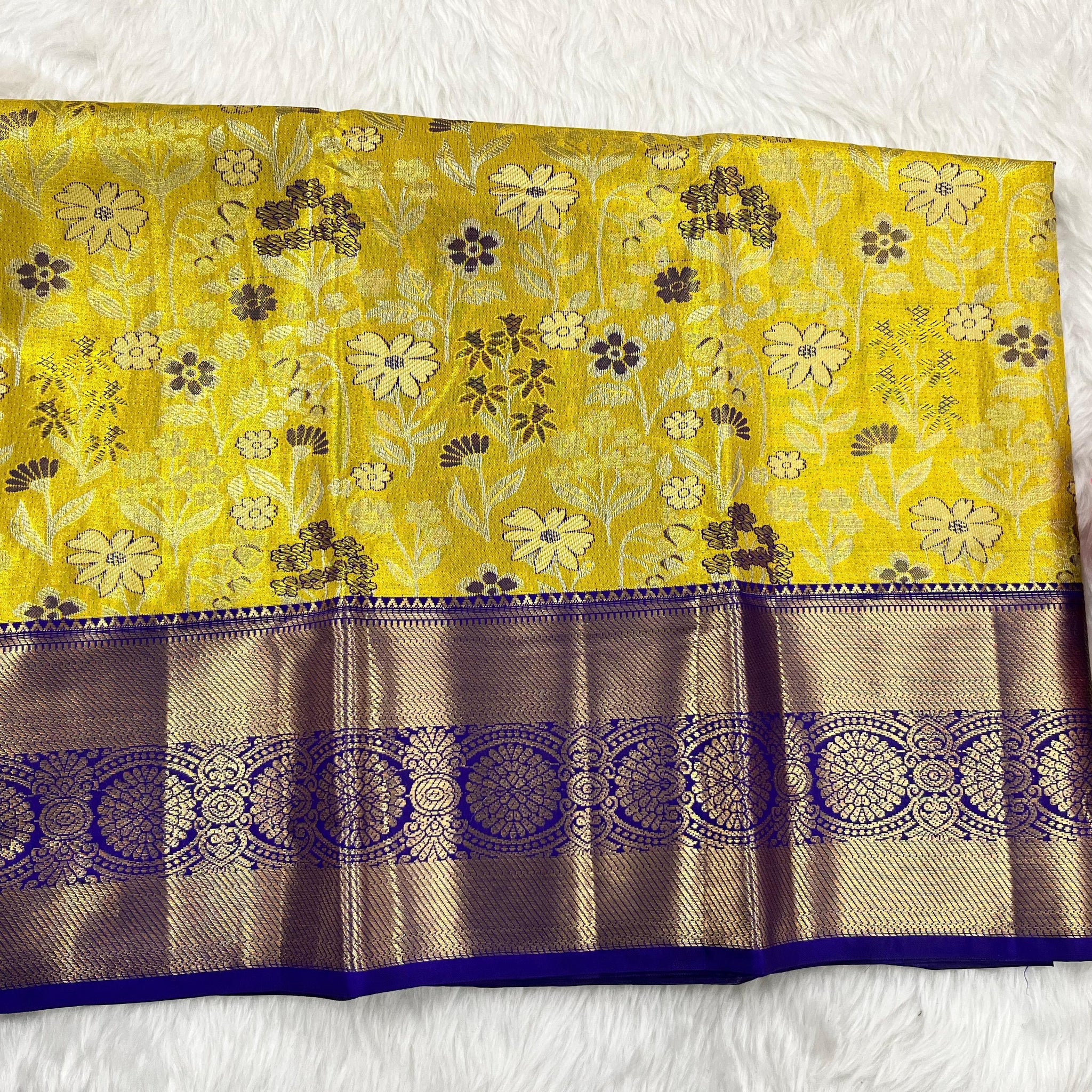 (2–5 Years) Lehenga -  Unstitched (Blouse + Material)