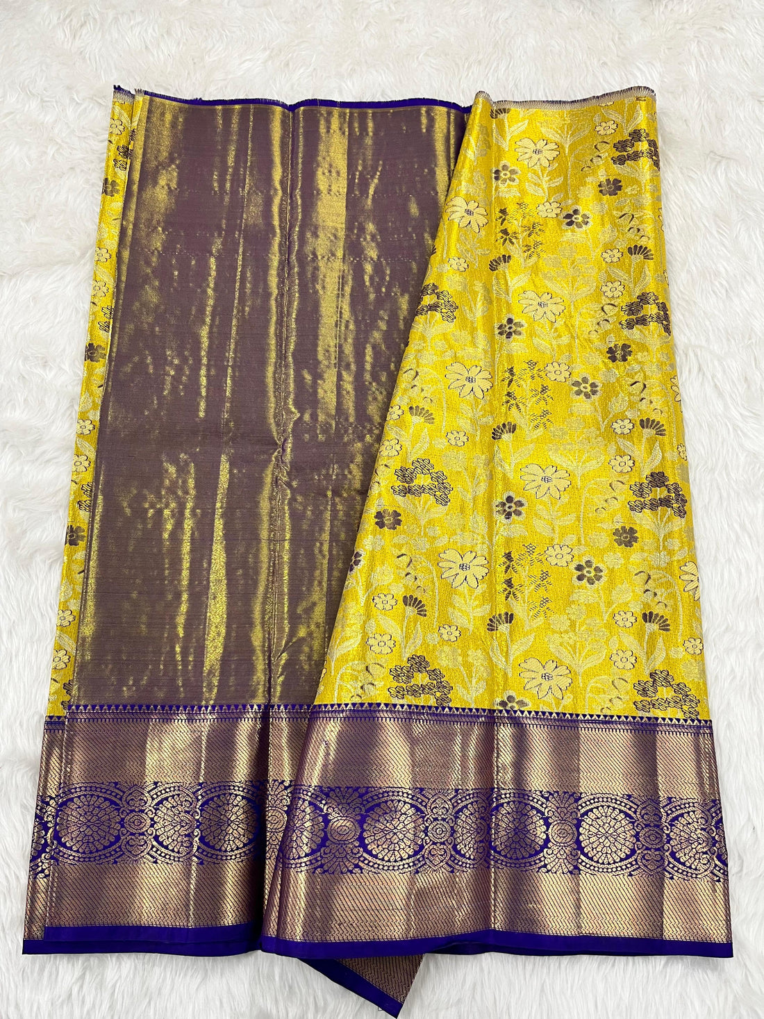 (2–5 Years) Lehenga -  Unstitched (Blouse + Material)