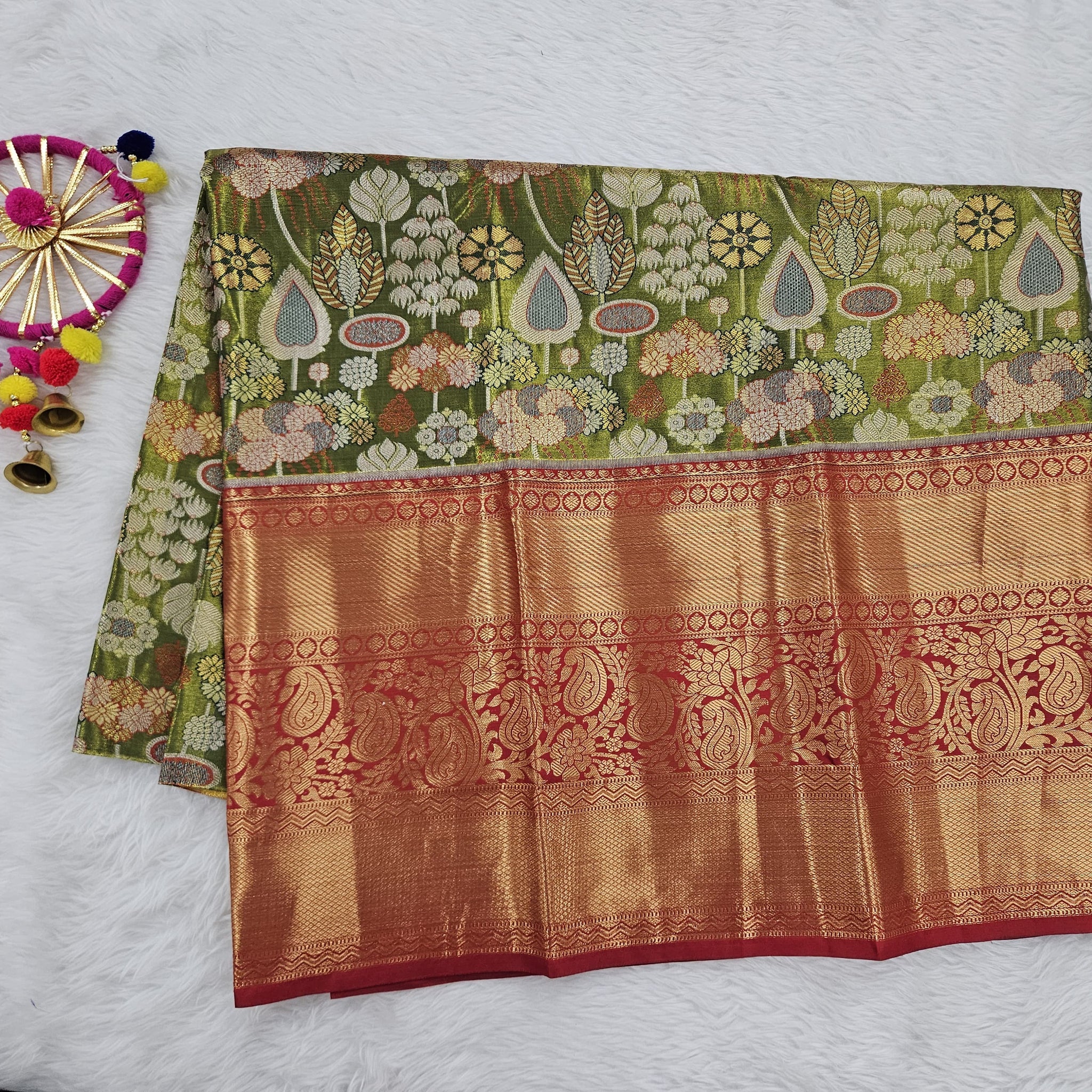 (5–10 Year) Lehenga – Unstitched (Blouse + Material)